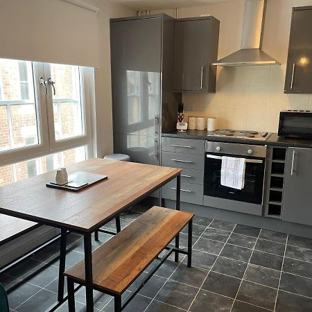 Cosy Two Bedroom Apartment Bishop Auckland Eksteriør bilde